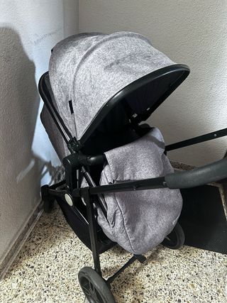 Carrito bebé gris
