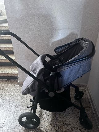 Carrito bebé gris