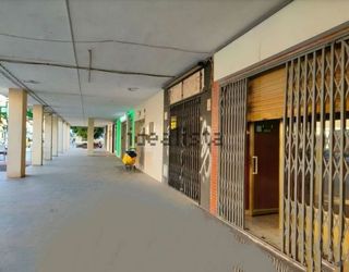 Local comercial en alquiler en Nueva Andalucía en Almería