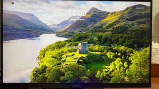 PC gamer bestia RTX 4060 + pantalla 27” MSI