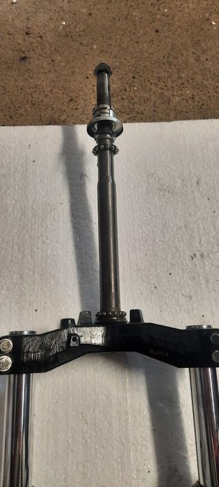Horquilla Dir. X Max 125-250 (05-09)
