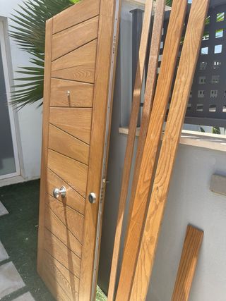Puerta exterior madera maciza de roble