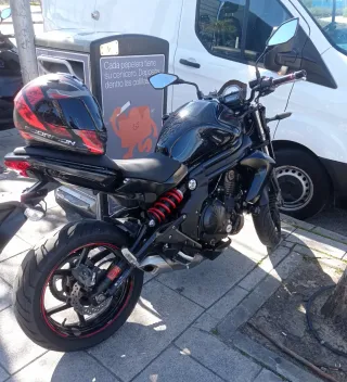 Kawasaki ER6N 650cc - 2015