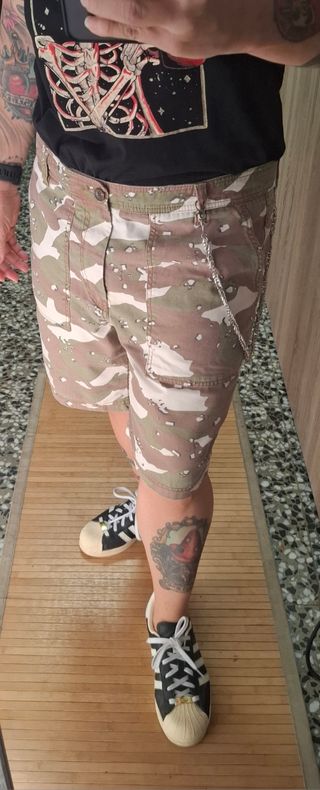 Bermuda militar camuflaje