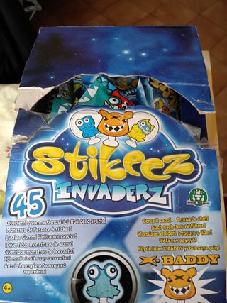 Stikeez Invaderz - 20 confezioni 