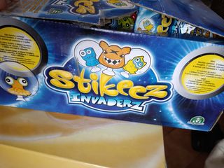 Stikeez Invaderz - 20 confezioni 