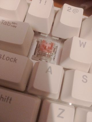 Teclado mecánico RGB 68% blanco