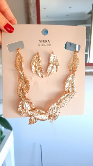 Collar y pendientes Sfera dorados
