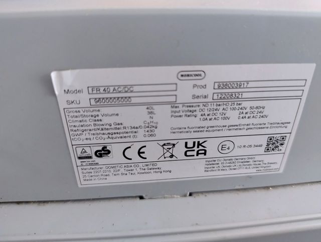 Nevera Mobicool FR40 AC/DC 40L