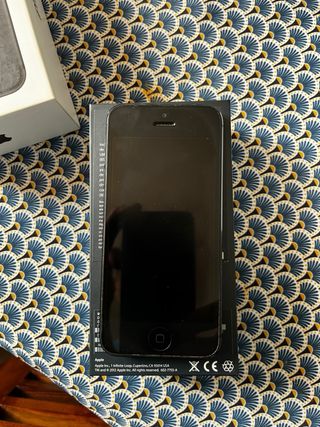 iPhone 5 nero 16GB