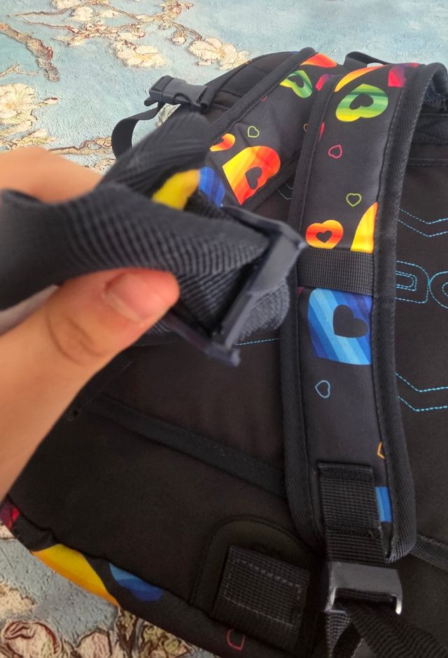 Mochila Coolpack corazones