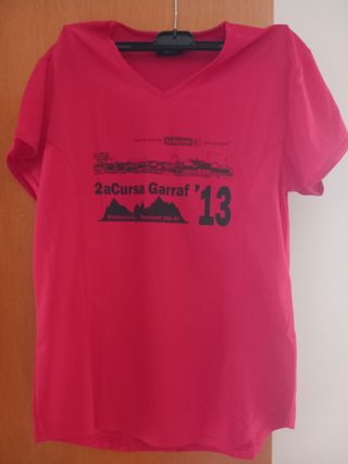 2 Camisetas commemorativas