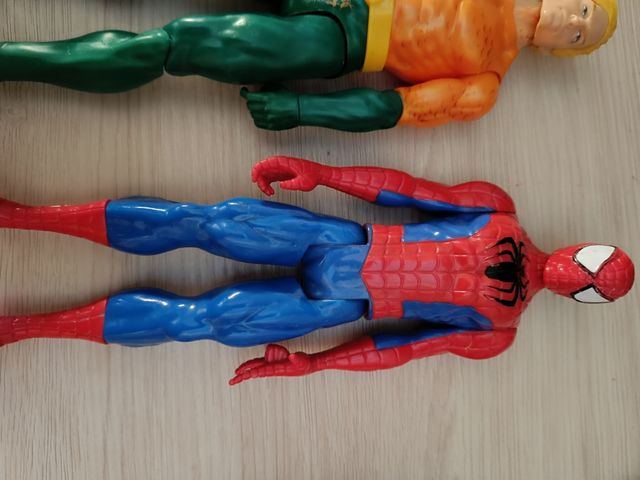 4 Figuras Superhéroes Capitán América, Batman, etc