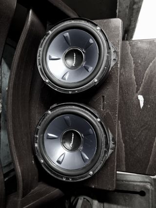 Altavoces Pioneer TS-H1702  Altavoces Hertz 160w