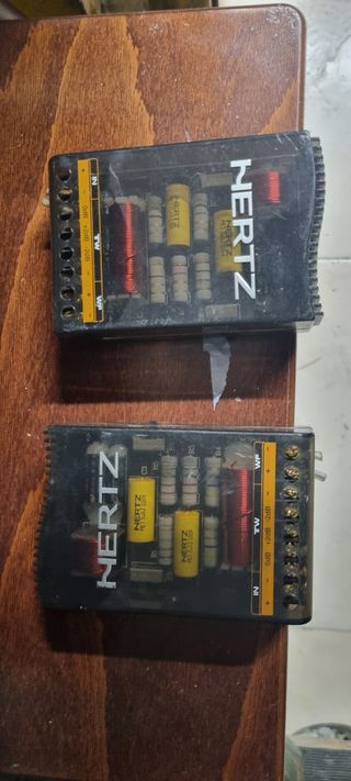 Altavoces Pioneer TS-H1702  Altavoces Hertz 160w