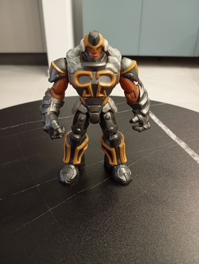 Gormiti Ultra Lord Titano - Gioco Prezioso