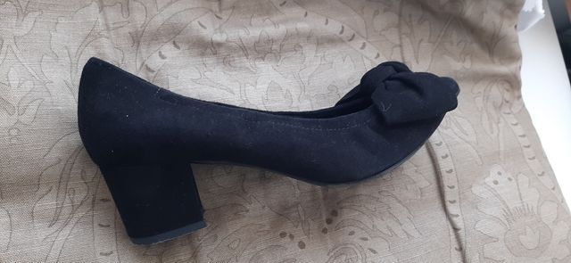 Salones negros mujer - Piel vuelta