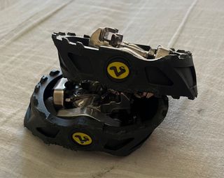 Pedales Shimano PD-M505