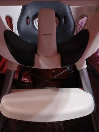 TRONA/SILLA/MAMAS&
PAPAS.MUY POCO USO