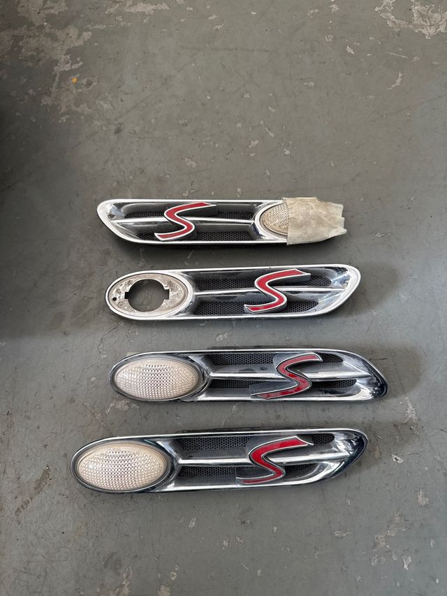 Molduras Mini Cooper S: 4 unidades