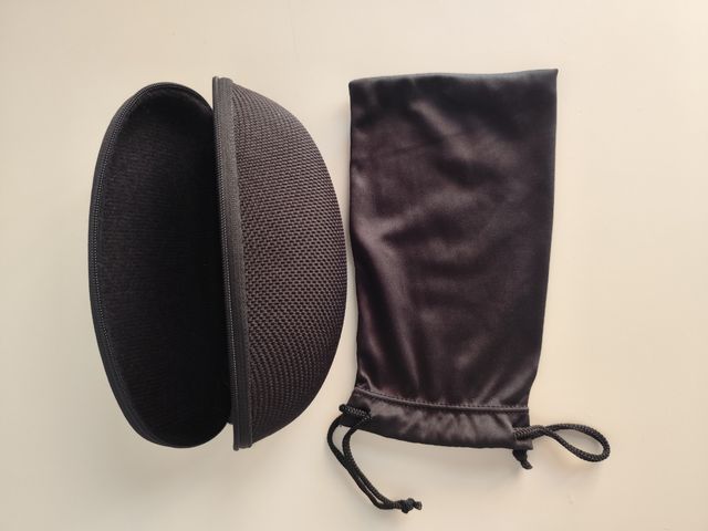 Funda rígida para gafas deportivas