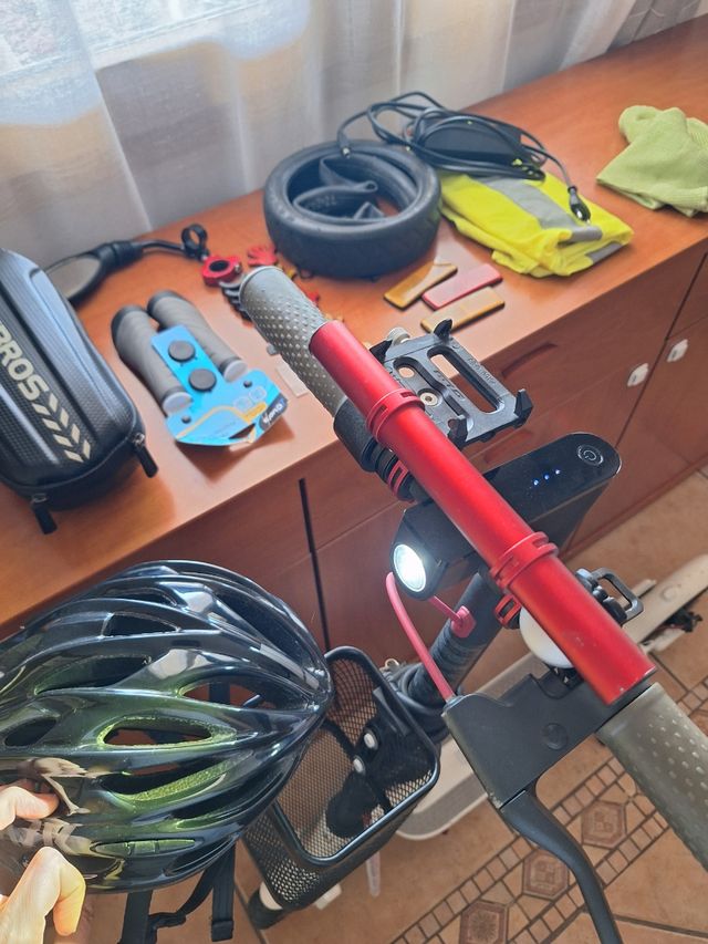 Patinete Xiaomi M365 + Accesorios