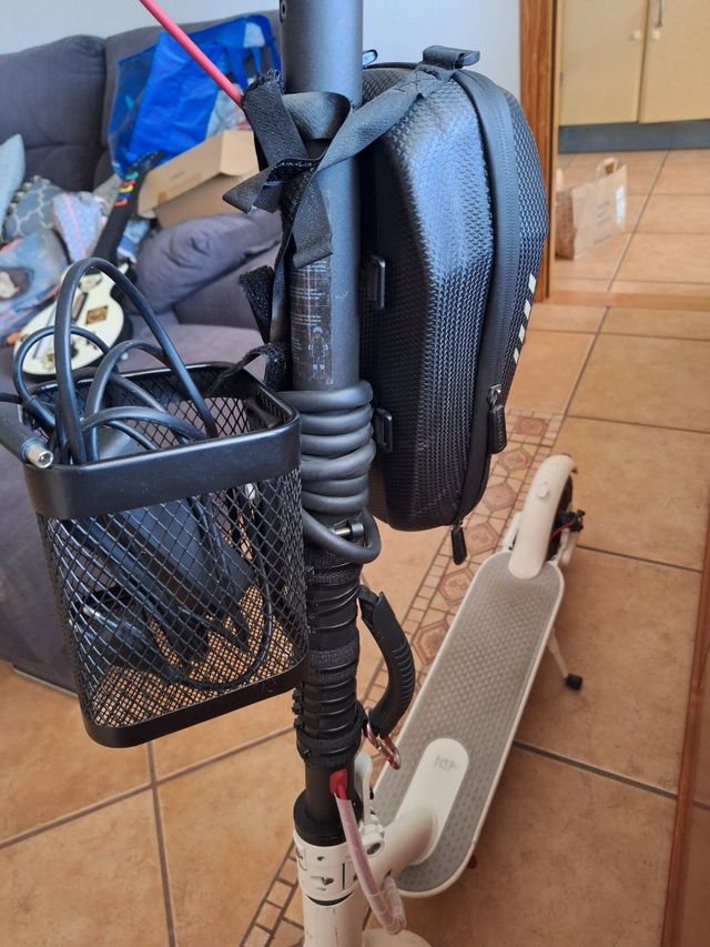 Patinete Xiaomi M365 + Accesorios