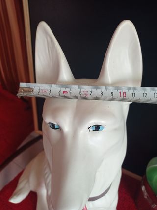 Figura Perro Grande