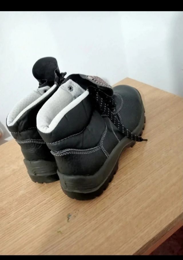 Scarpe Zion - Sicurezza