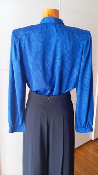 Blusa azul vintage años 80. Nueva