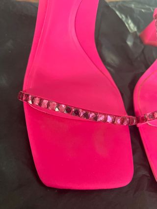 Sandalias tacón Zara fucsia 39