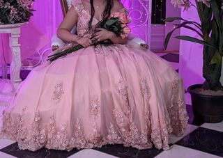 Vestido Quinceañera Rosa.