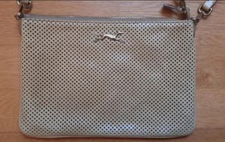 Bolso bandolera beige de Bimba y Lola