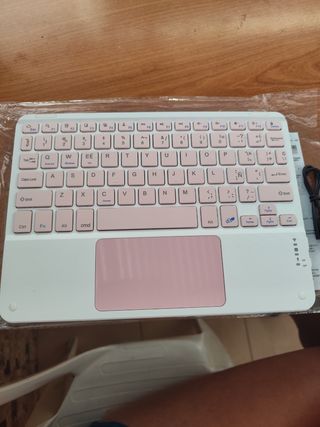 Teclado inalámbrico rosa-blanco
