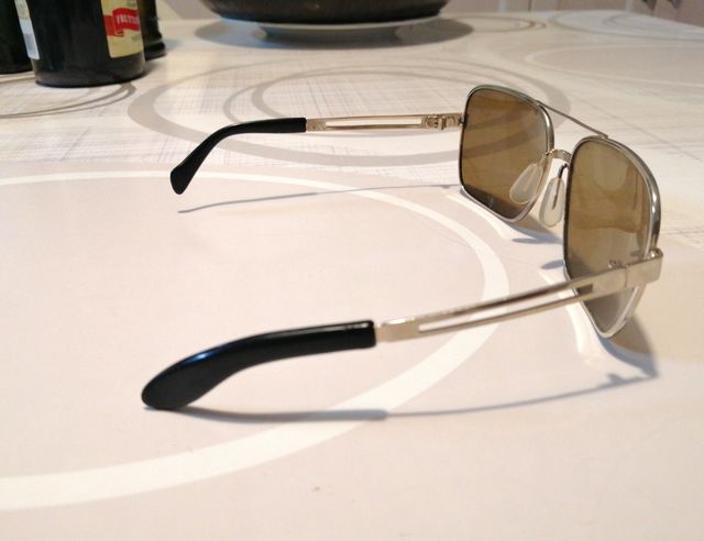 Occhiali da sole vintage oro