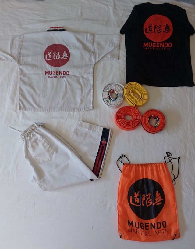 Karategi Mugendo Niñ@ 130cm