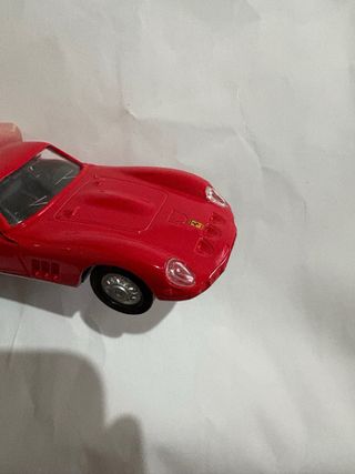 Modellino Ferrari 250 GTO Maisto scale 1/38