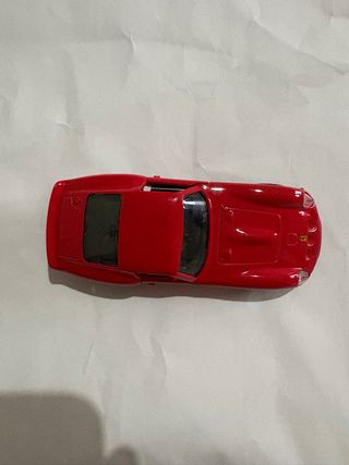 Modellino Ferrari 250 GTO Maisto scale 1/38