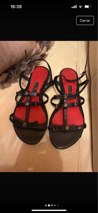 Sandalias Carolina Herrera negras, talla 37