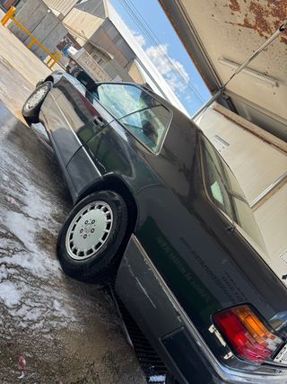 Mercedes-Benz W124 1989