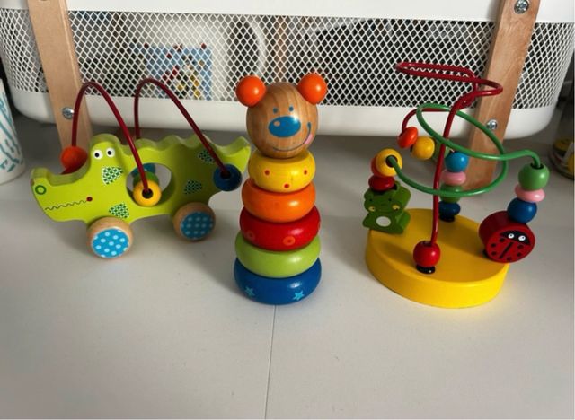 Juguetes madera bebé