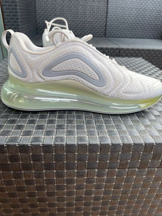 Zapatillas Nike Air Max 720 Gris Lobo