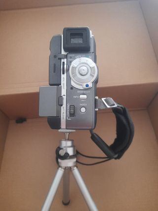 Filmadora JVC - 200x Zoom