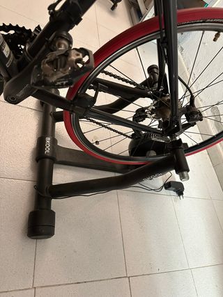 Rodillo BKool Pro + Bicicleta GT 1.0 Avalanche