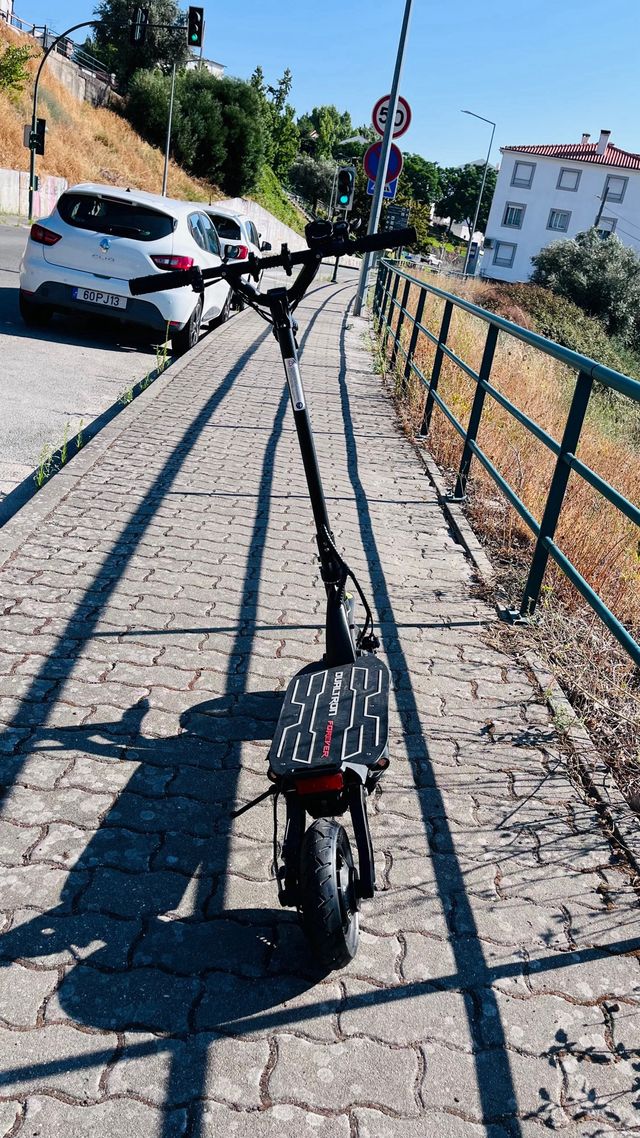 Trotinete Elétrica - Como Nova