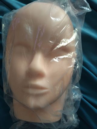 Cabeza maniquí silicona maquillaje