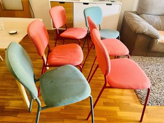 Conjunto de 6 Sillas Vihals Ikea rojas y azul