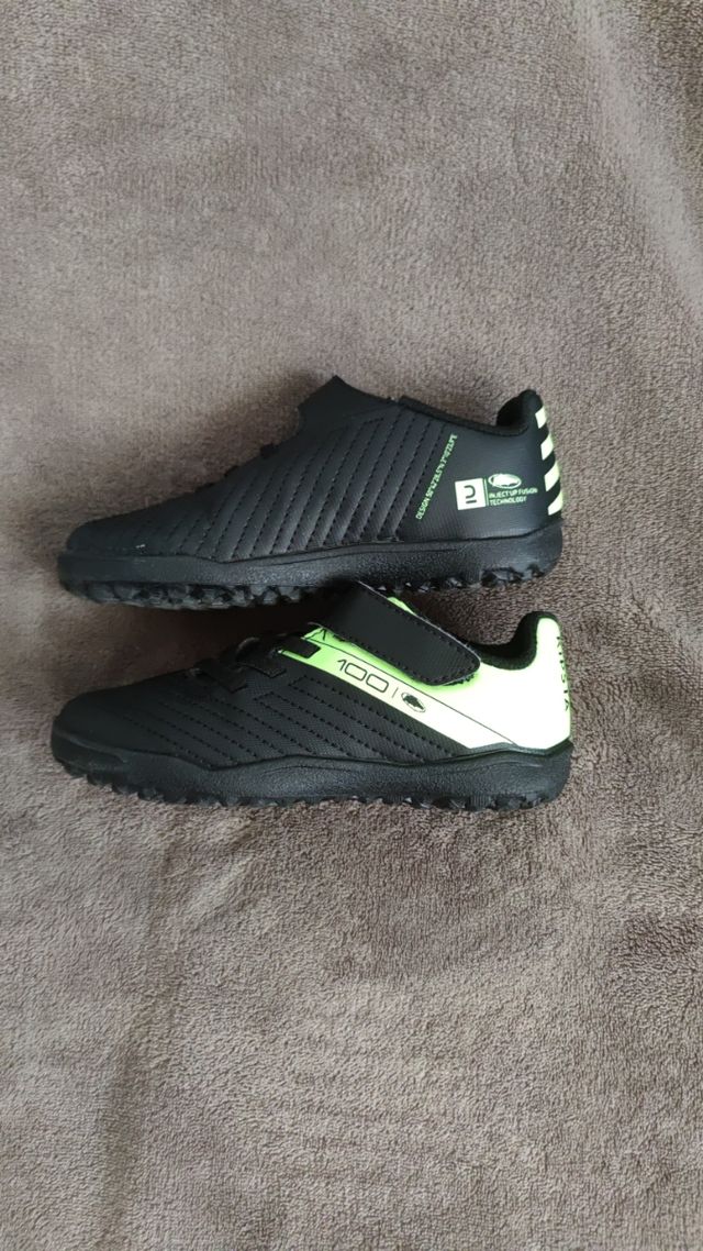 Botas fútbol niño 