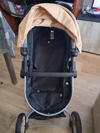 Coche bebé juguete beige
