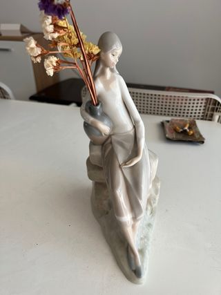 Figura porcelana niña - Decoración